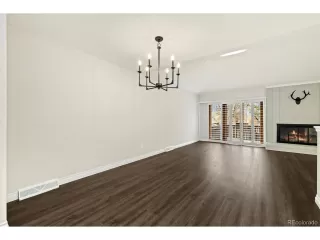 Photo #4: 4814354 Listing 