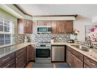 Photo #4: 4815499 Listing