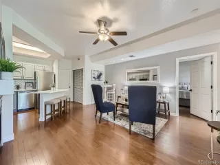 Photo #5: 4818607 Listing 