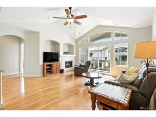 Photo #3: 4820932 Listing 