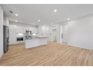 Photo #2: 4821487 Listing 