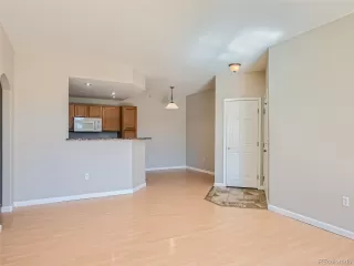 Photo #6: 4821556 Listing 