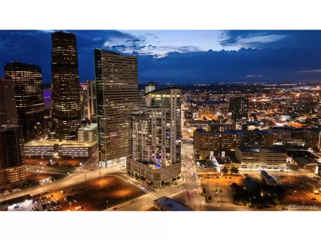 MLS: 4821933 Condo For Sale