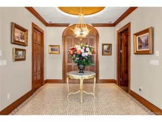 Photo #3: 4821933 Listing 