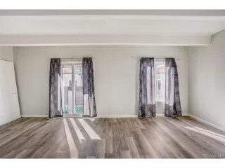 Photo #2: 4822030 Listing