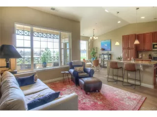 Photo #5: 4822699 Listing 