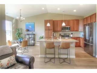 Photo #6: 4822699 Listing 