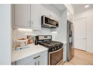 Photo #4: 4823419 Listing 
