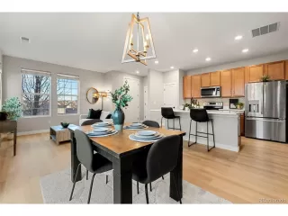 Photo #3: 4824631 Listing