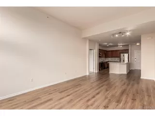 Photo #3: 4825931 Listing