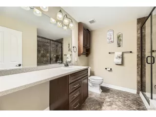 Photo #5: 4828188 Listing 