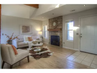 Photo #2: 4830017 Listing 