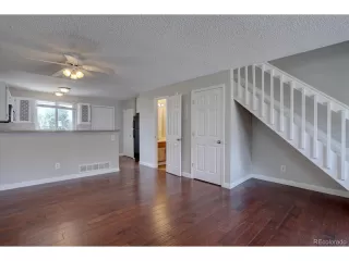 Photo #3: 4830137 Listing 