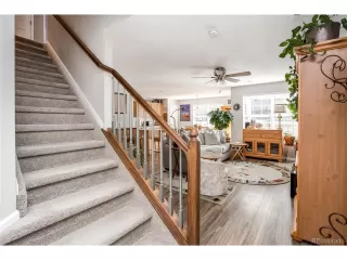 Photo #6: 4832154 Listing