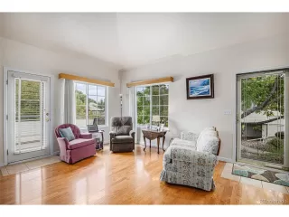 Photo #2: 4832397 Listing 