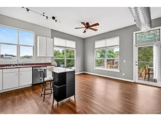 Photo #3: 4834462 Listing