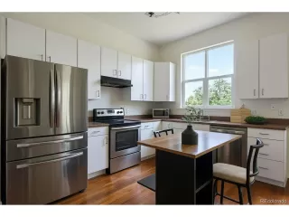 Photo #4: 4834462 Listing