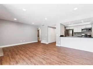 Photo #5: 4836310 Listing 