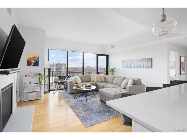 MLS: 4836658 Condo For Sale