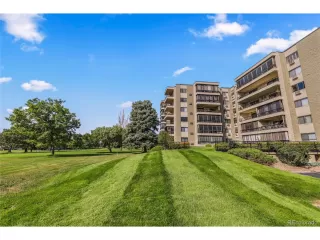 Photo #2: 4837941 Listing 