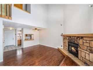 Photo #3: 4838259 Listing