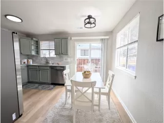 Photo #2: 4842299 Listing