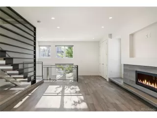 Photo #4: 4842640 Listing 