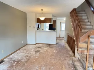 Photo #4: 4847306 Listing 