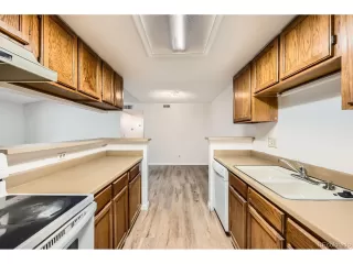 Photo #4: 4848812 Listing