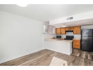 Photo #4: 4849088 Listing