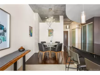 Photo #5: 4850857 Listing 