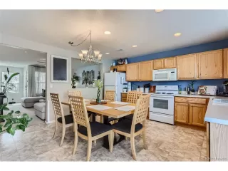 Photo #5: 4851124 Listing