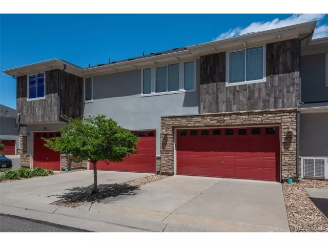 MLS: 4853223 Condo For Sale