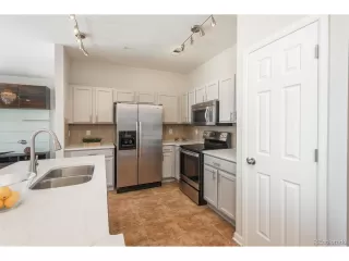 Photo #3: 4853223 Listing 