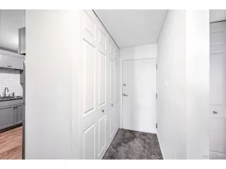 Photo #5: 4853356 Listing 