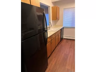 Photo #4: 4853857 Listing