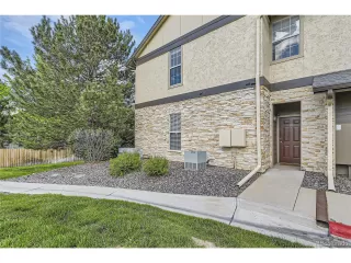 Photo #2: 4853960 Listing 