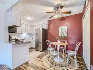 Photo #6: 4854280 Listing