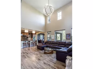 Photo #2: 4855126 Listing 