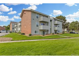 Photo #2: 4857738 Listing