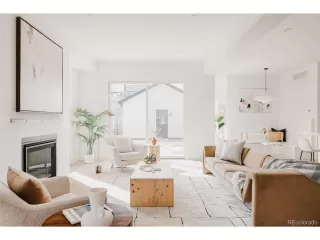 Photo #5: 4857936 Listing 