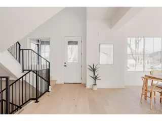 Photo #6: 4857936 Listing 