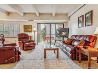 Photo #6: 4858302 Listing 