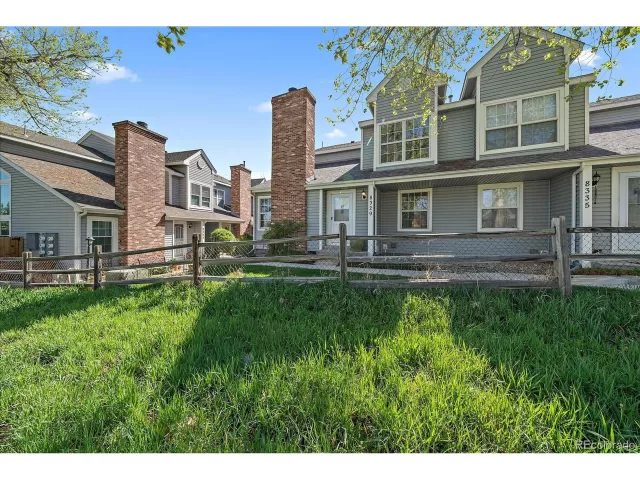 MLS: 4859627 Condo For Sale