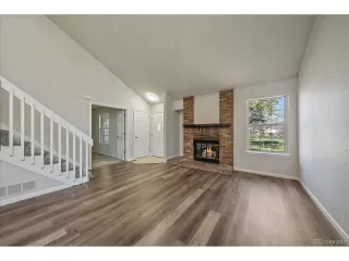 Photo #3: 4859627 Listing