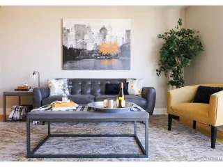 Photo #2: 4861609 Listing