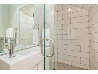 Photo #5: 4865134 Listing 