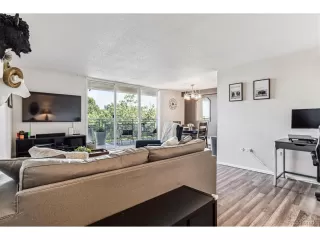 Photo #3: 4865144 Listing 