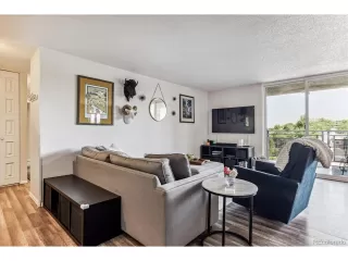 Photo #5: 4865144 Listing 