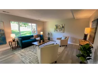 Photo #2: 4867082 Listing